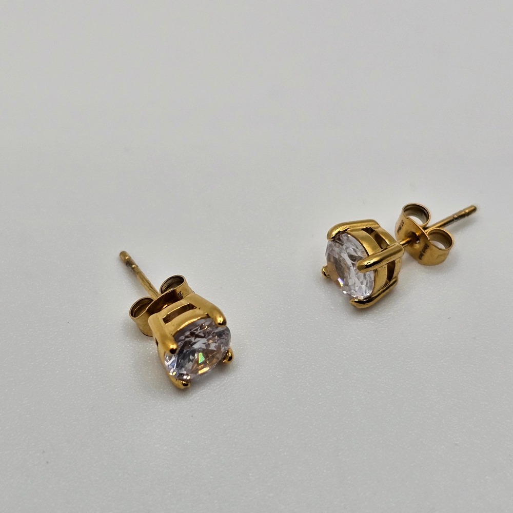 Blackjack Stud Earrings Mens 7mm Gold Stainless Steel Cubic Zirconia Gold‎ 7mm - Picture 3 of 4